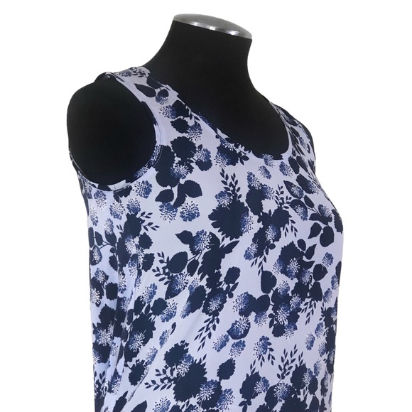 SOLD - LOFT - Petite Floral Mixed Media Top - Picture 4 of 10